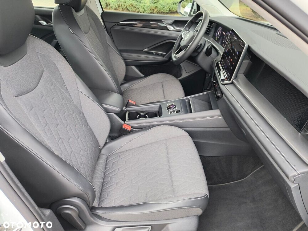Volkswagen Tayron - 25