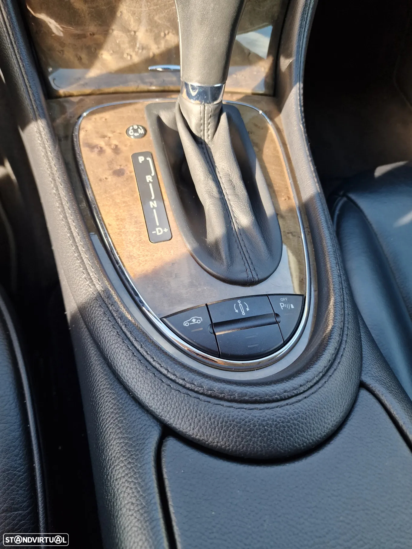 Mercedes-Benz 350 - 18