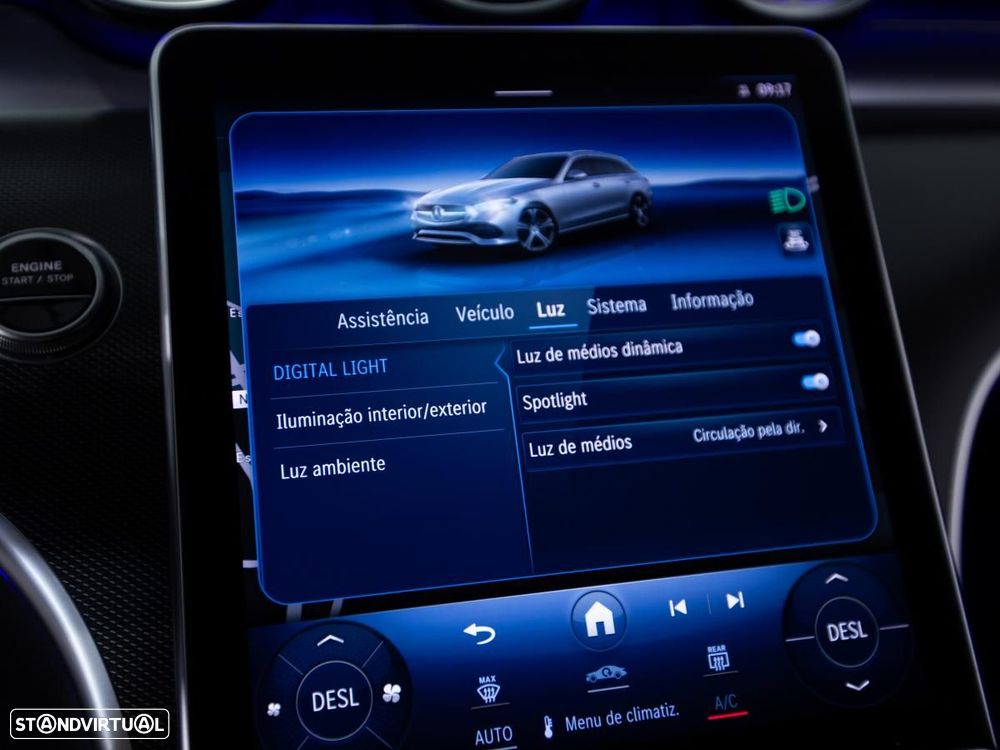 Mercedes-Benz C 300 e T 9G-TRONIC AMG Line - 36
