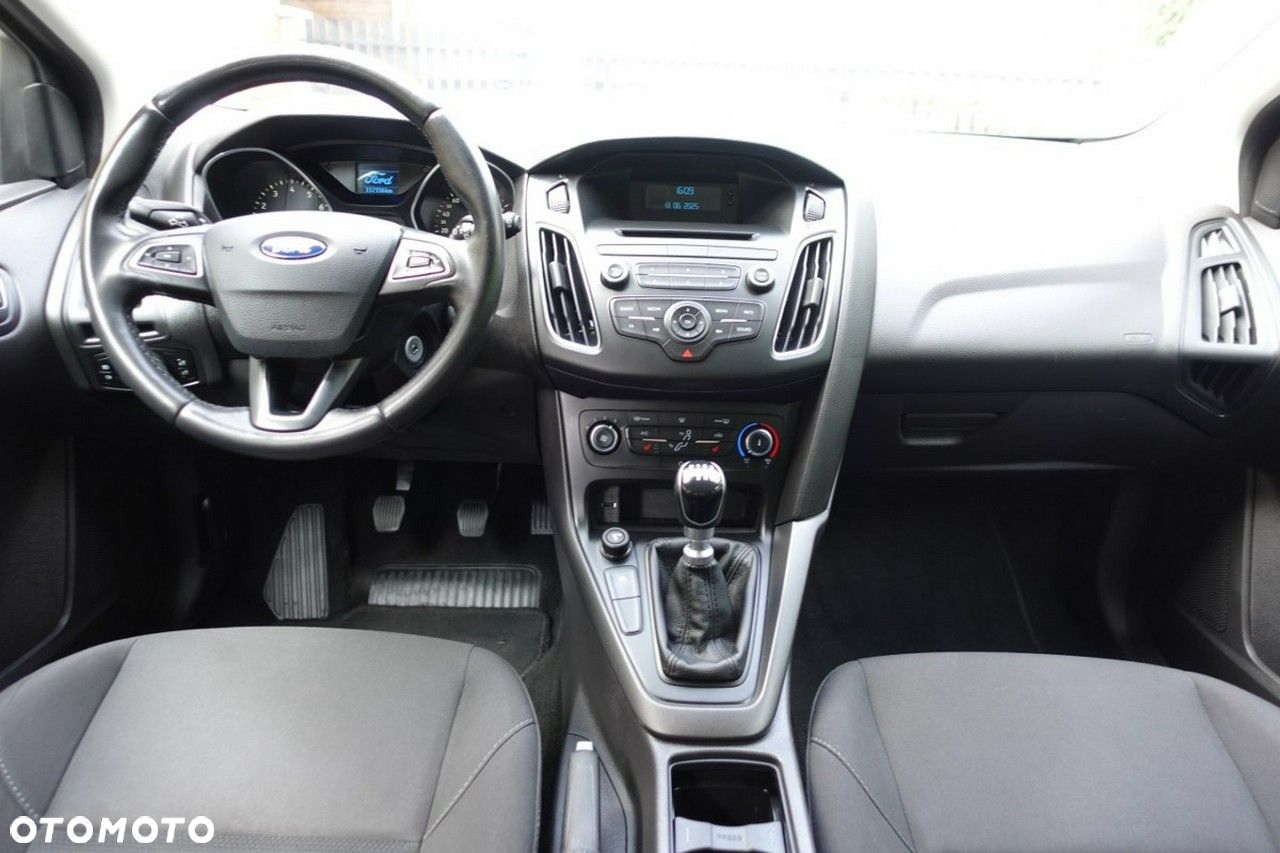 Ford Focus - 14