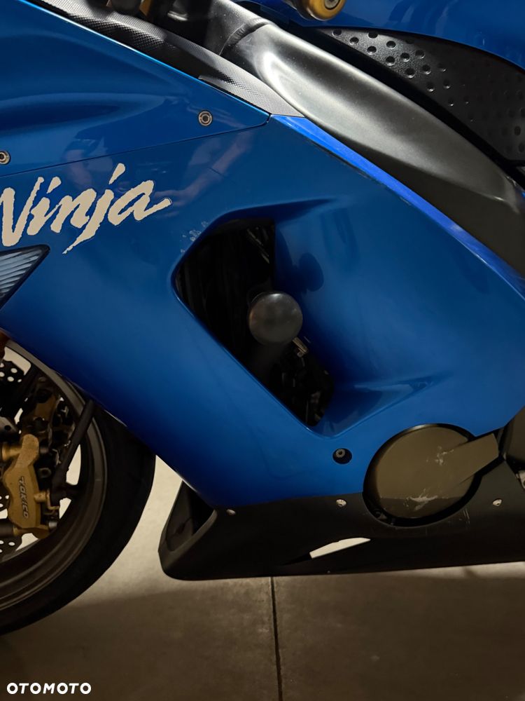 Kawasaki ZXR - 15