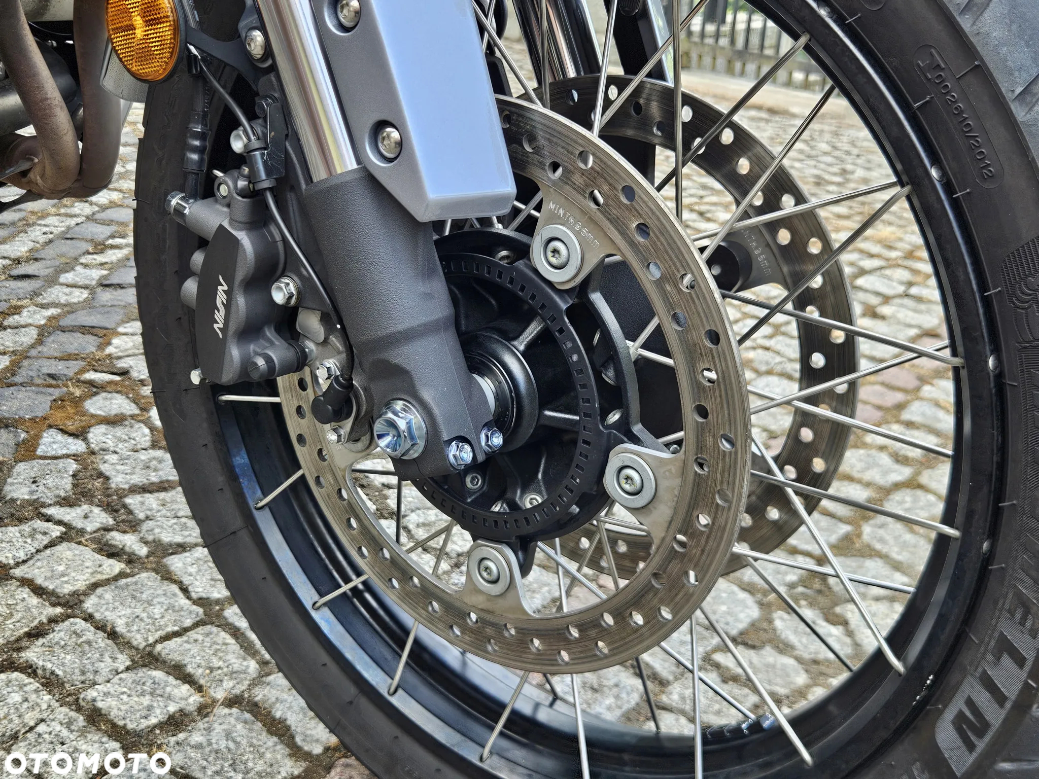 Honda VFR - 15