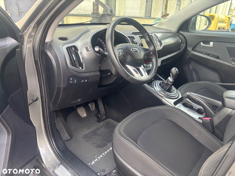 Kia Sportage - 13