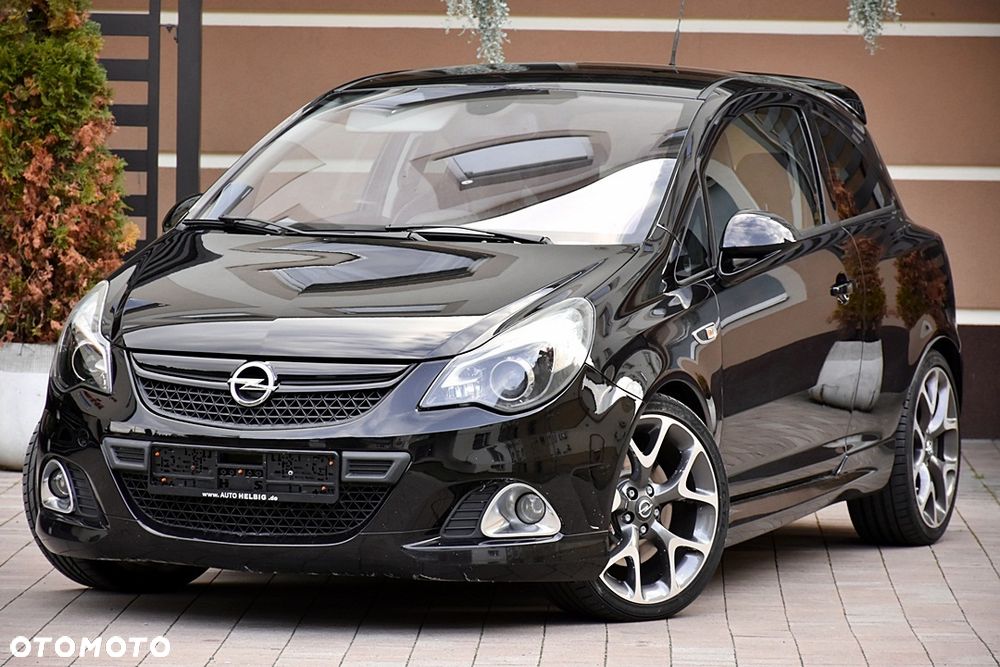 Opel Corsa 1.6 Turbo OPC - 2
