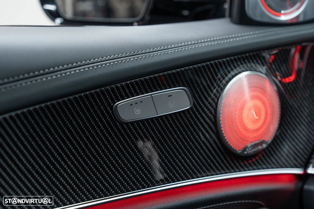 Mercedes-Benz E 63 AMG S 4-Matic+ - 29