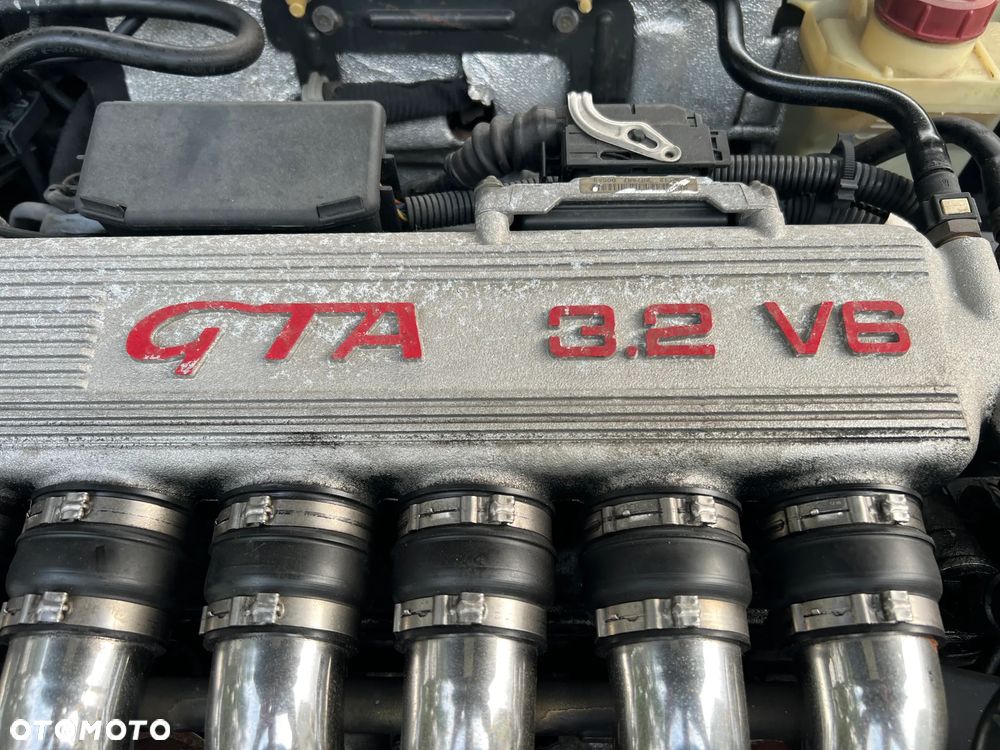 Alfa Romeo 147 3.2 24v GTA - 2