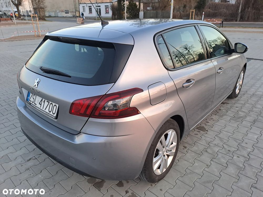 Peugeot 308 1.2 PureTech GPF Allure S&S - 5
