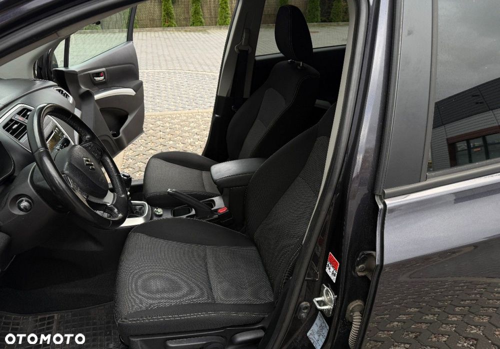 Suzuki SX4 S-Cross - 10