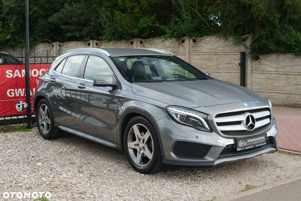 Mercedes-Benz GLA 180 7G-DCT AMG Line - 36