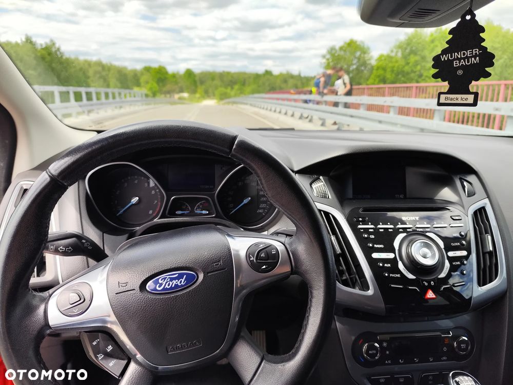 Ford Focus 1.6 EcoBoost Start-Stopp-System SYNC Edition - 16