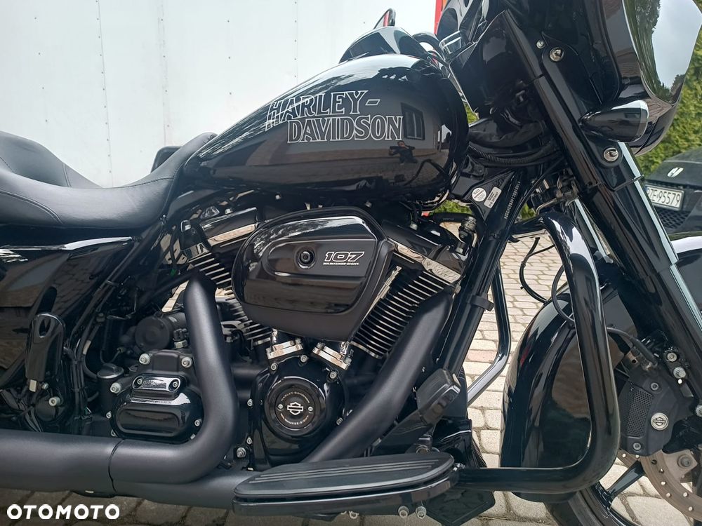 Harley-Davidson Touring Street Glide - 7