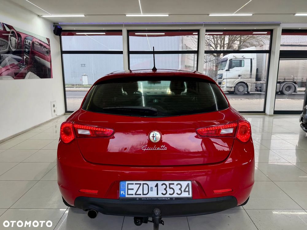 Alfa Romeo Giulietta 1.6 JTDM 16V Veloce - 22