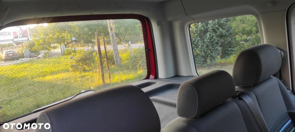 Volkswagen Caddy 1.2 (5-Si.) Trendline - 16