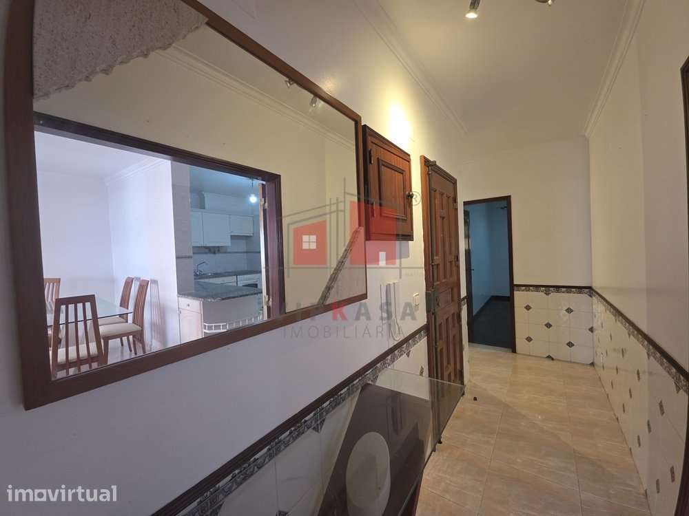 Apartamento T2 - Grande imagem: 2/13