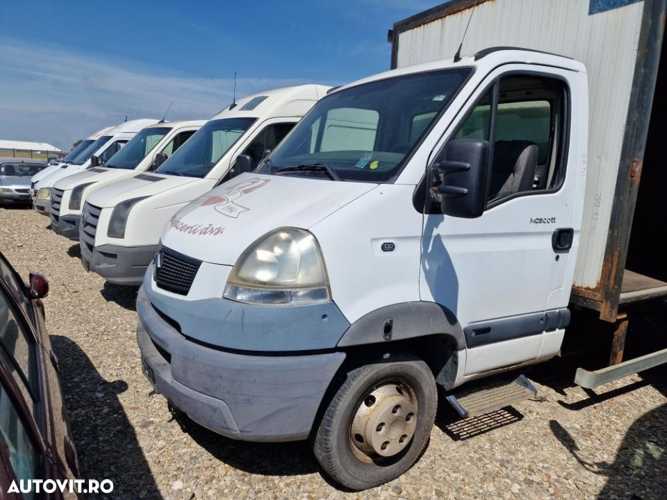 Dezmembrari /Dezmembrari Renault Mascott 130.65 3.0 - 2