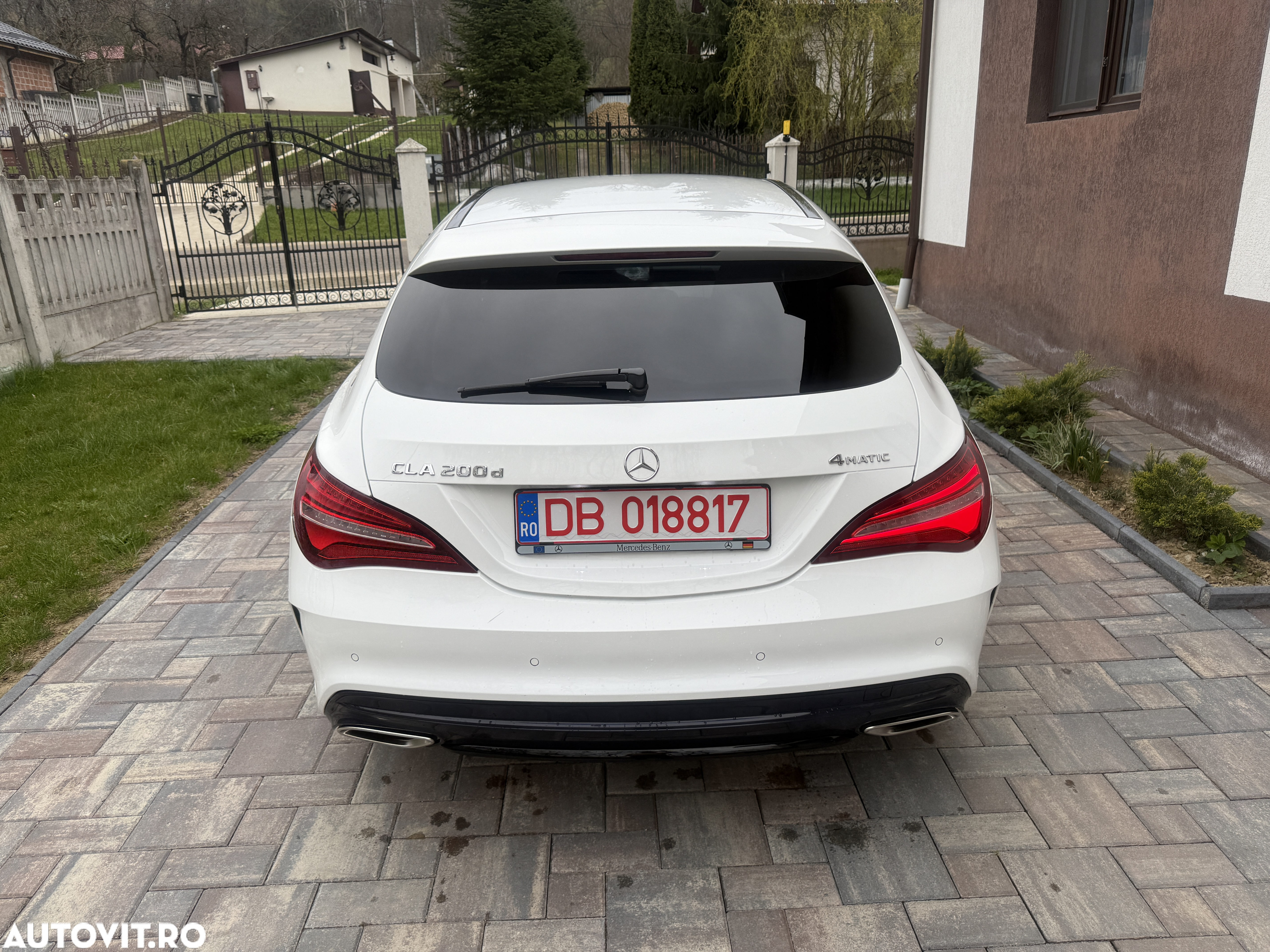 Mercedes-Benz CLA Shooting Brake 200 (CDI) d 4Matic 7G-DCT AMG Line - 20