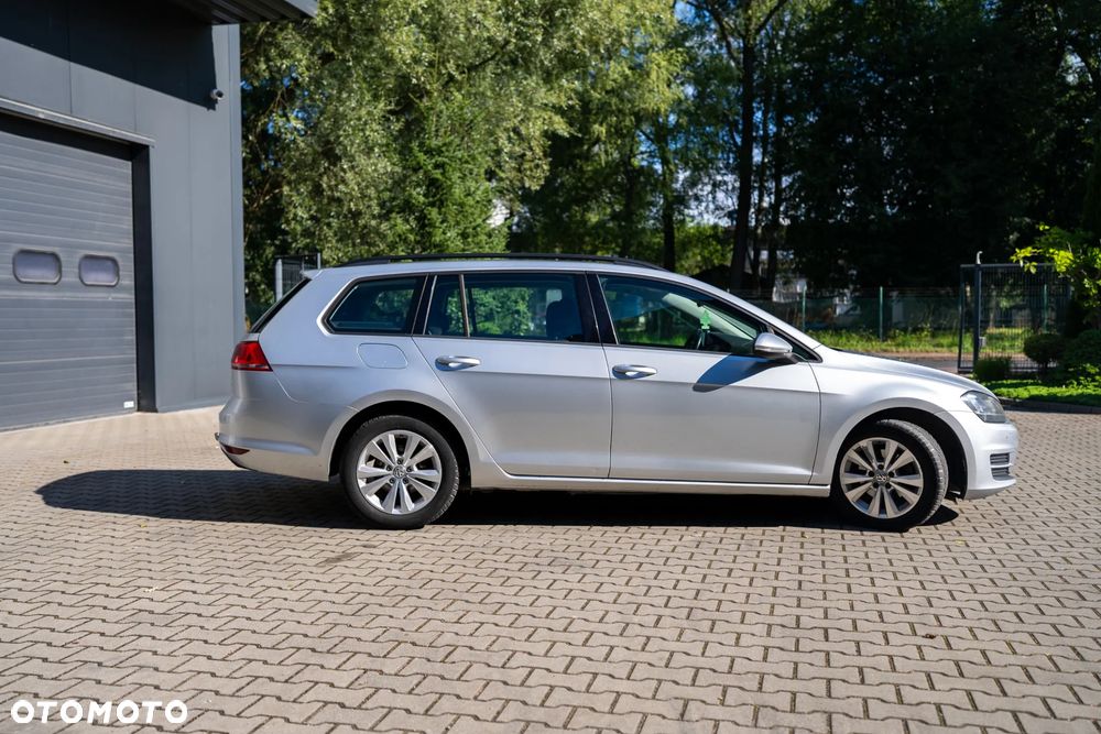 Volkswagen Golf 1.6 TDI BMT Comfortline - 3