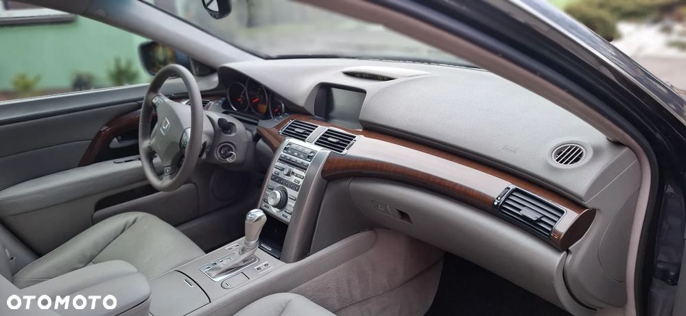 Honda Legend 3.5 V6 SH-AWD - 36