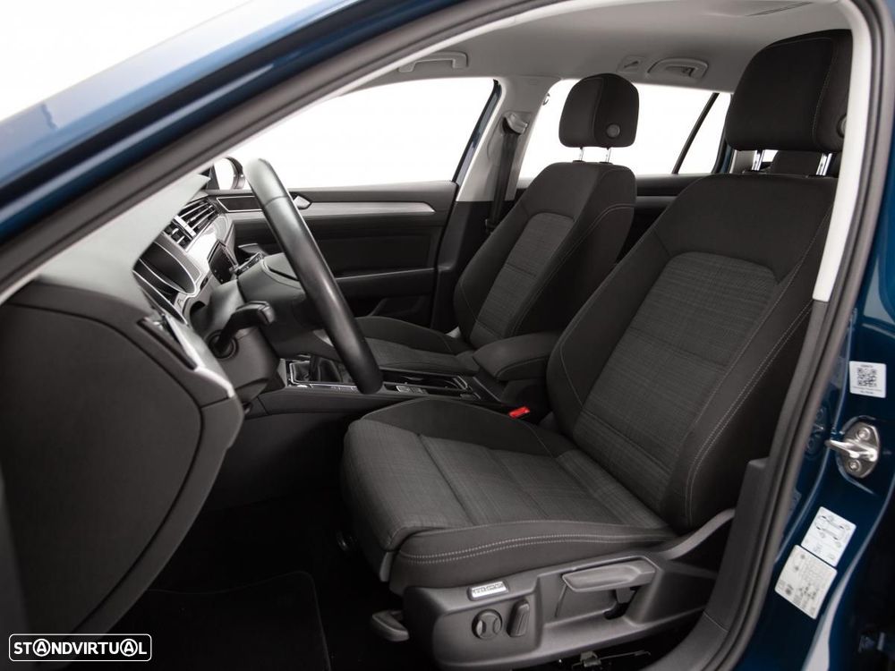 VW Passat Variant 2.0 TDi Business - 8