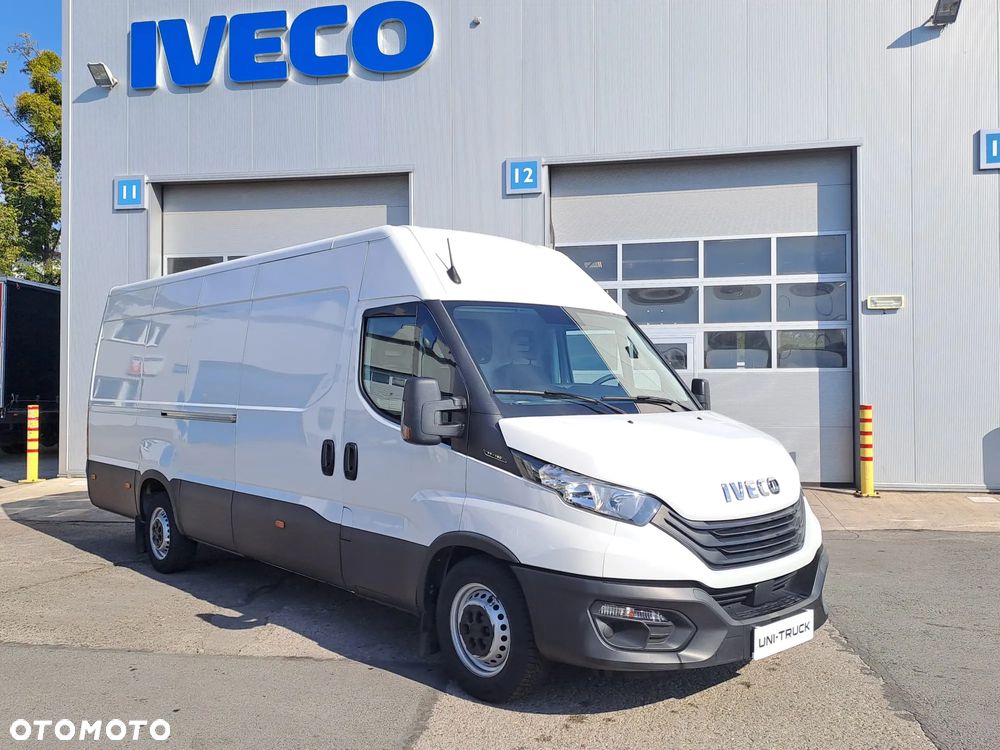 Iveco Daily 35S16 - L4H2 - niski przebieg -stan BDB