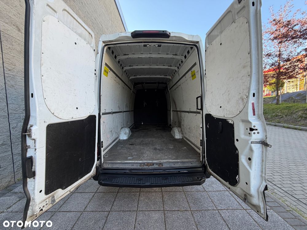 Iveco Daily Maxi - 21