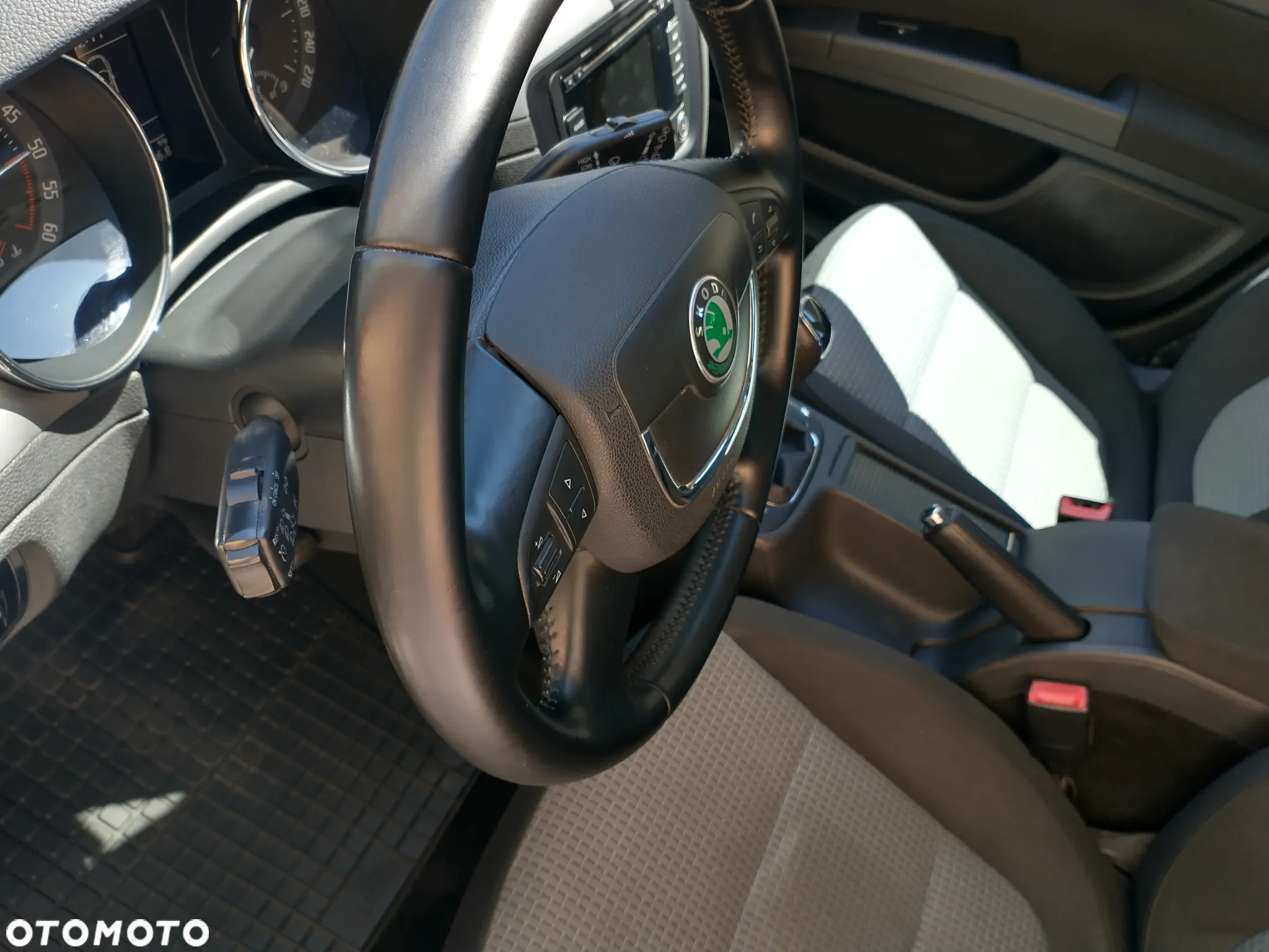 Skoda Superb 1.6 TDI Comfort - 30