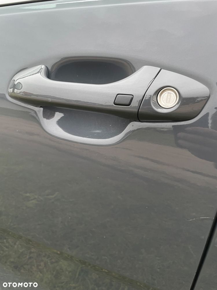 Kia Rio - 21