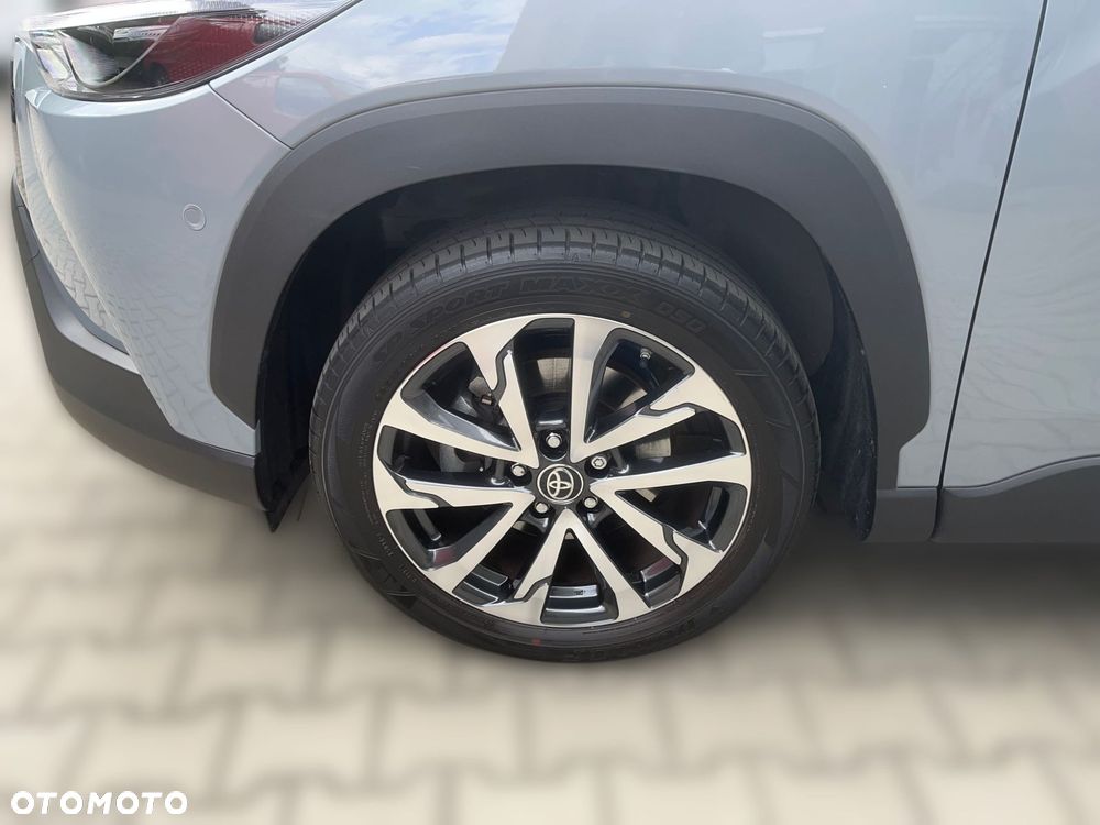 Toyota Corolla Cross 2.0 Hybrid Executive - 12