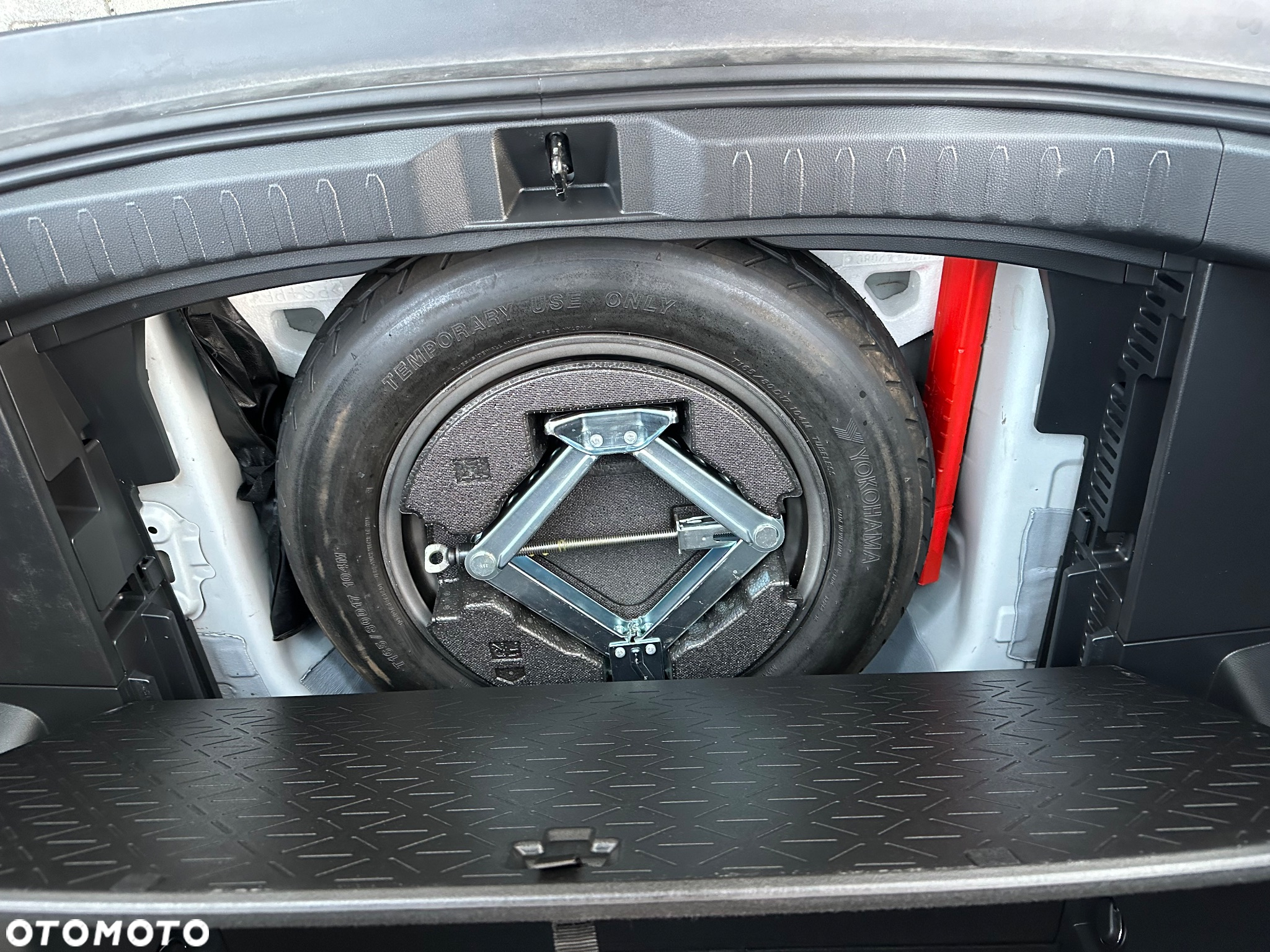 Toyota RAV4 - 11