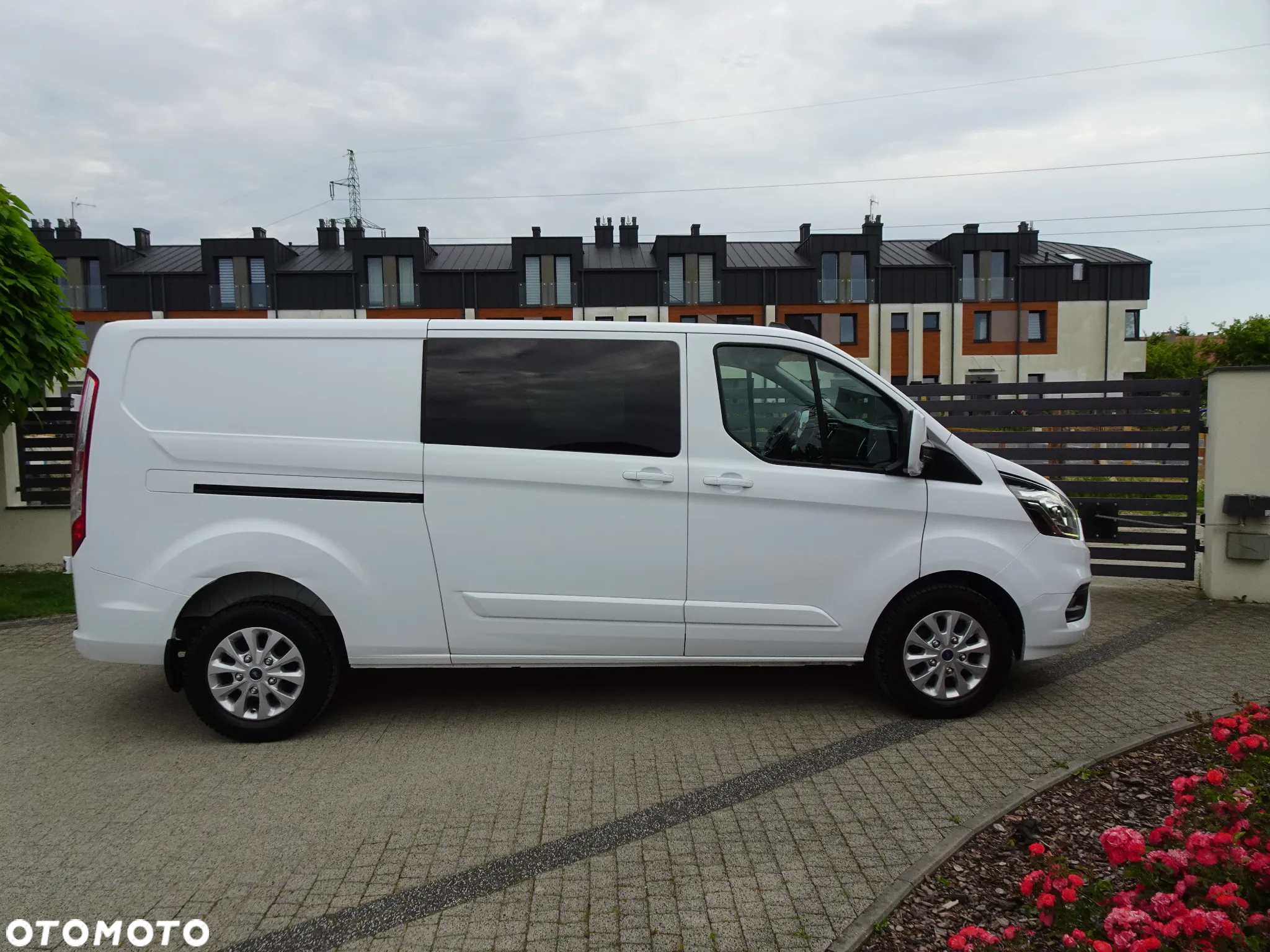 Ford Transit Custom 320 L2H1 Limited (bryg.) - 7