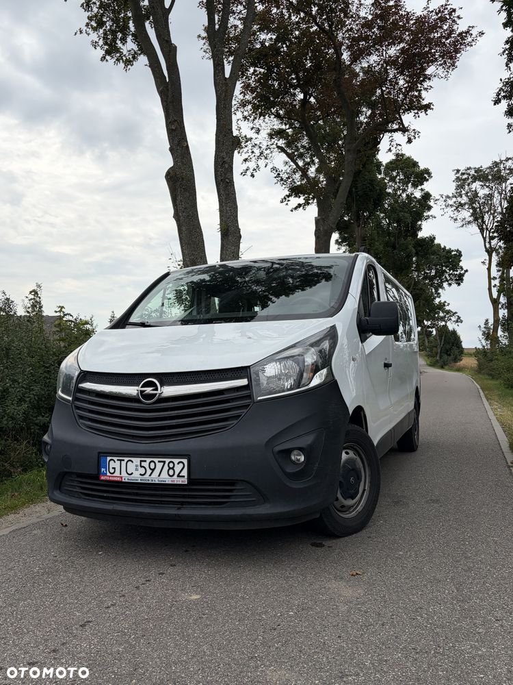 Opel Vivaro - 1
