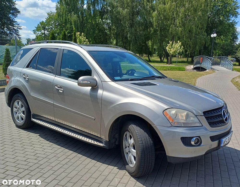 Mercedes-Benz ML 350 4-Matic - 2