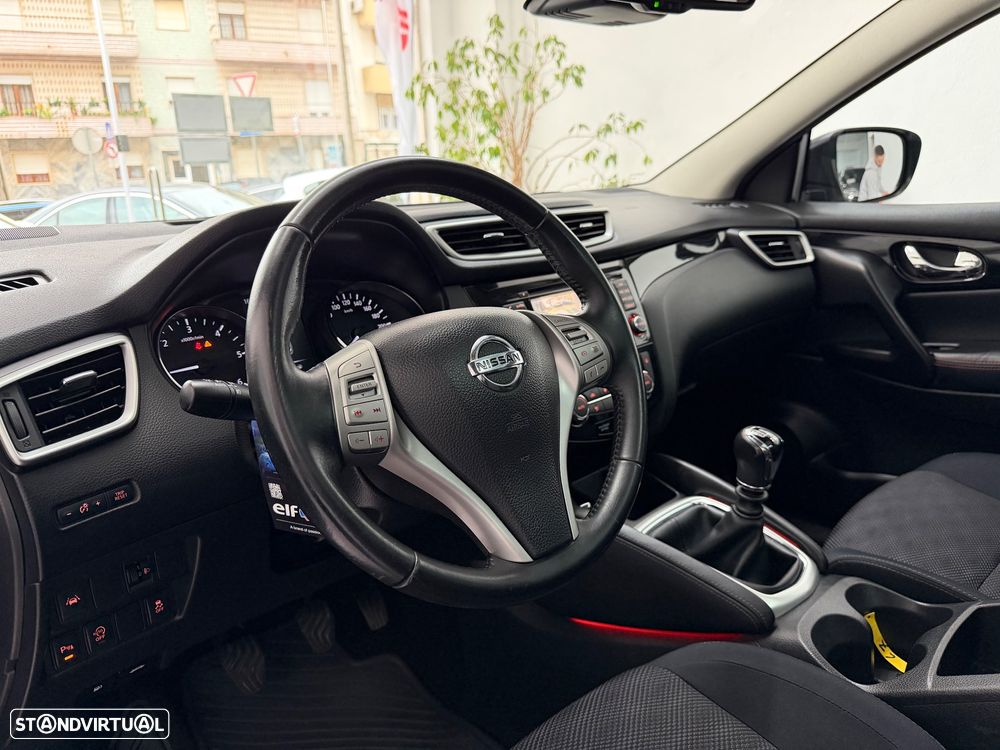 Nissan Qashqai 1.5 dCi DPF 360 - 26