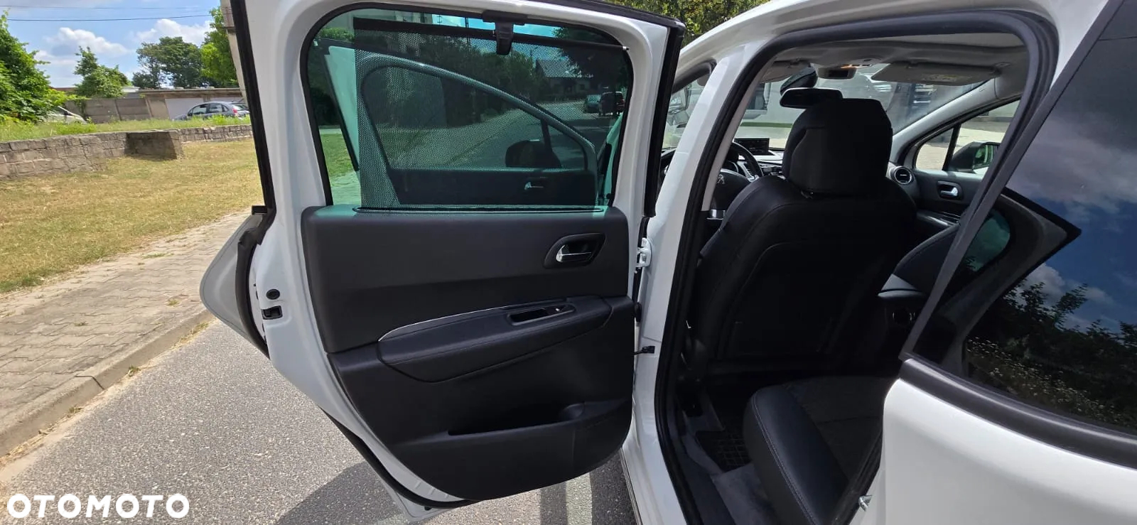 Peugeot 3008 - 15