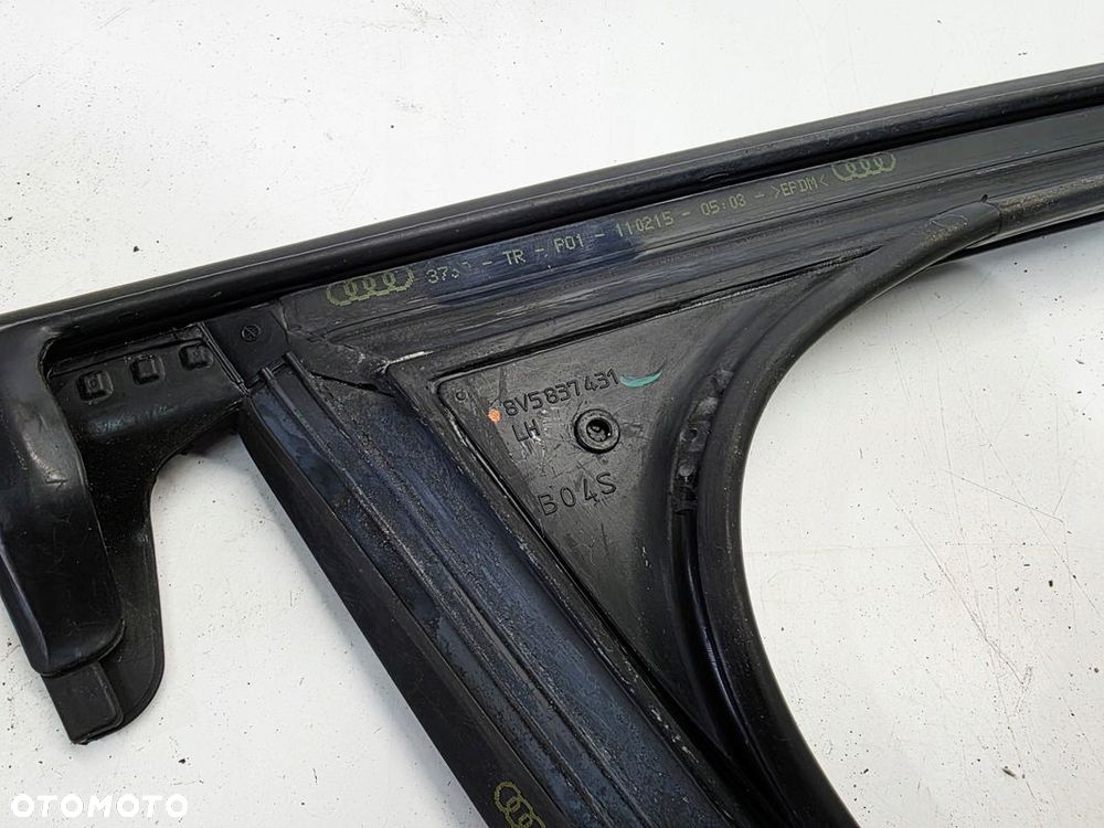USZCZELKA DRZWI LISTWA CHROM LEWY PRZÓD AUDI A3 8V SEDAN 8V5837431 - 5