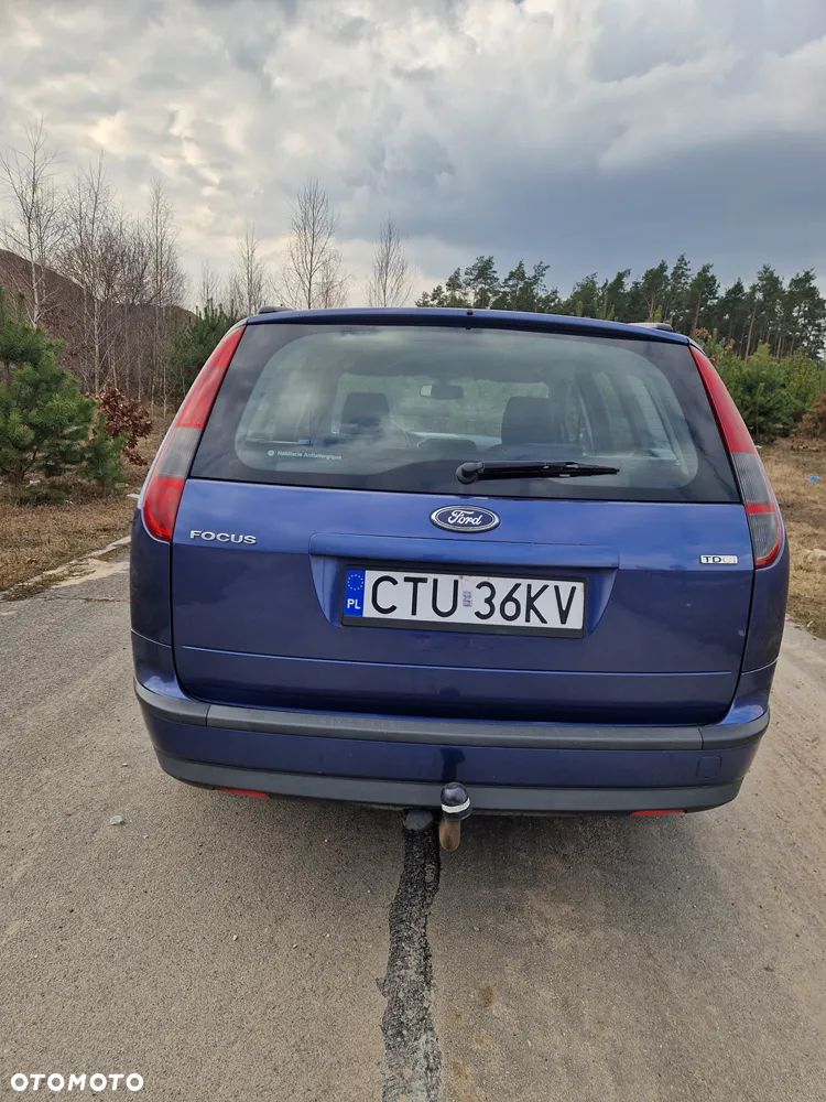 Ford Focus TDCi Ghia - 5