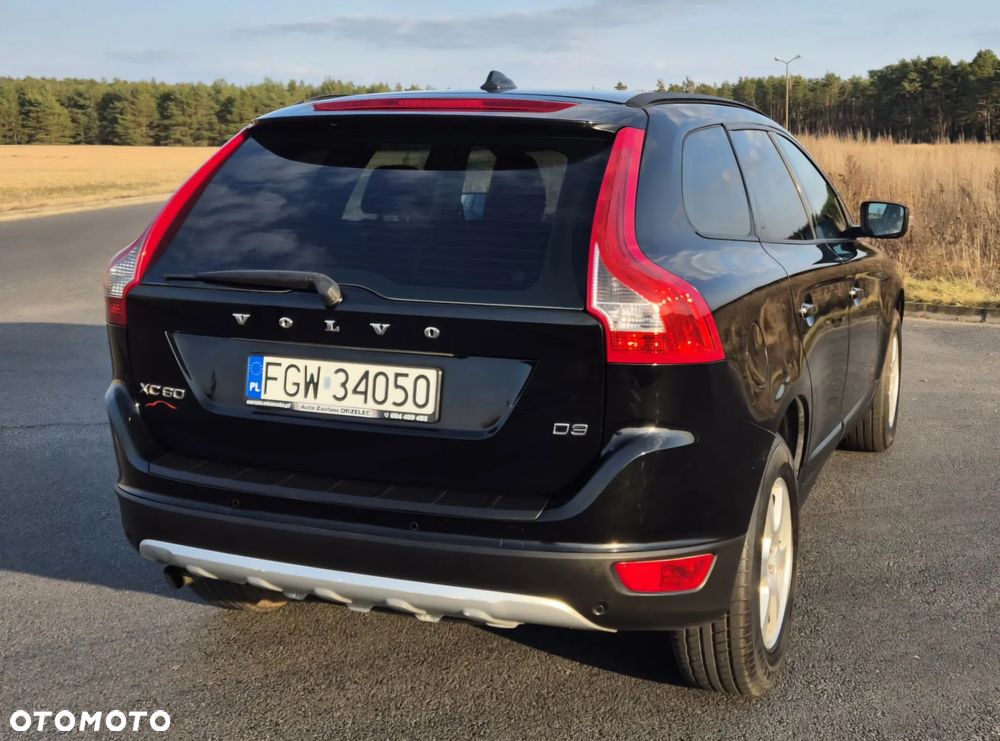 Volvo XC 60 D3 R Design - 5