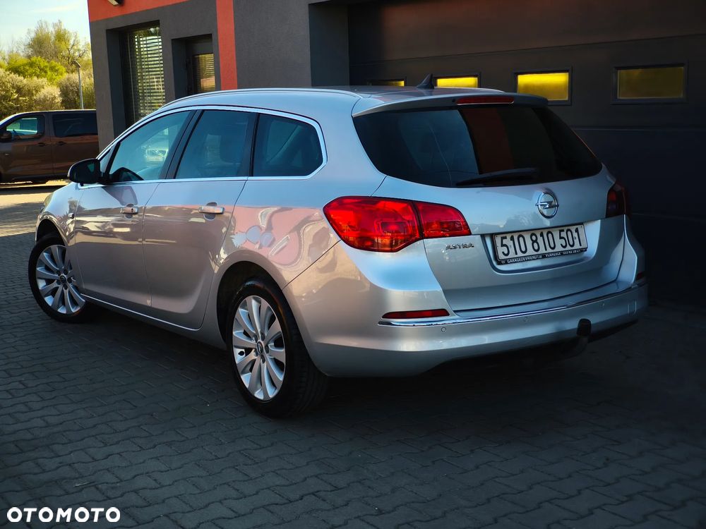 Opel Astra 1.4 T Cosmo EU6 - 2