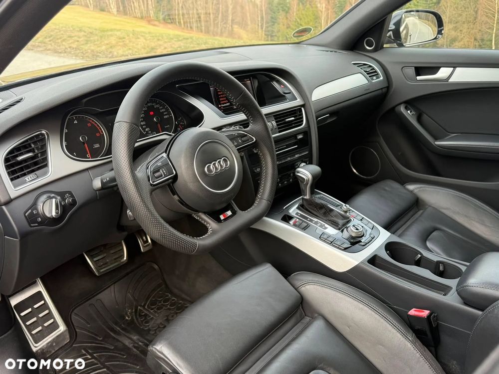 Audi A4 Avant 2.0 TDI DPF multitronic S line Sportpaket - 23