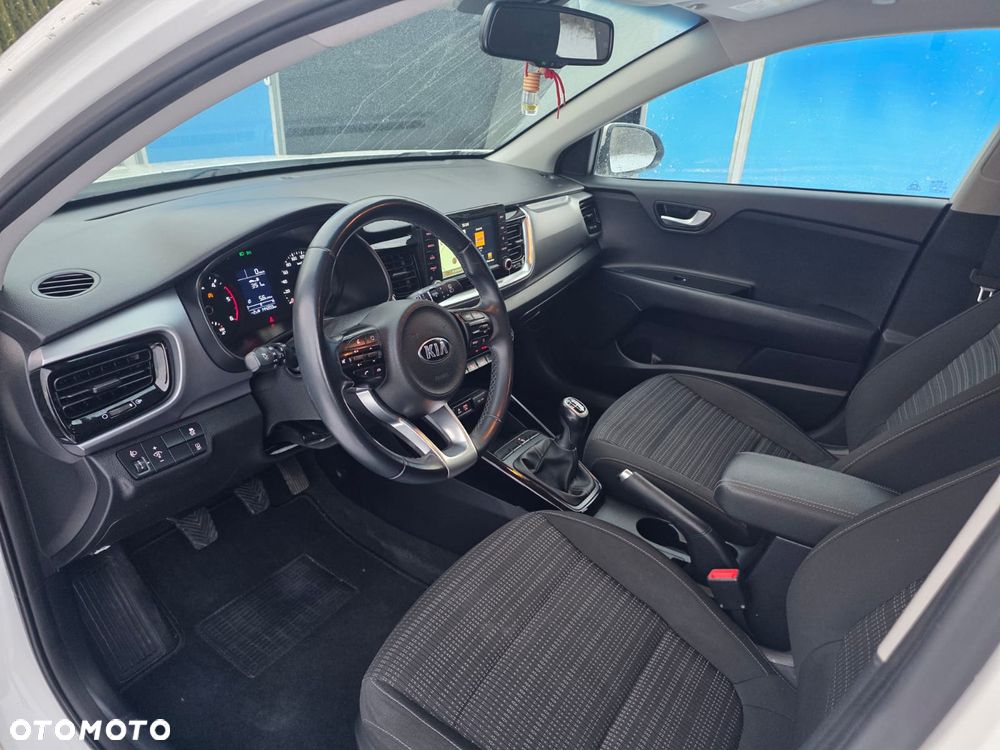 Kia Stonic 1.6 CRDi Spirit - 27