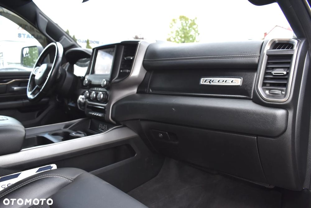 Dodge RAM - 23