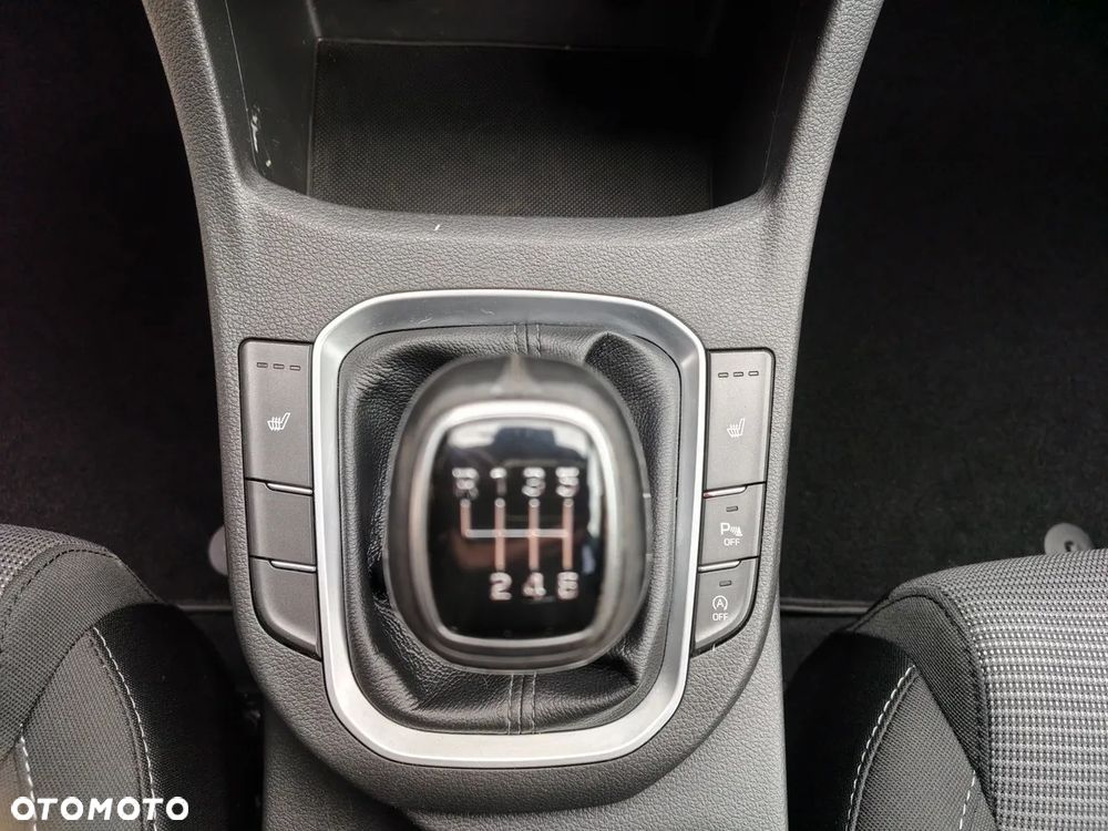 Hyundai i30 i30cw 1.4 Advantage - 12