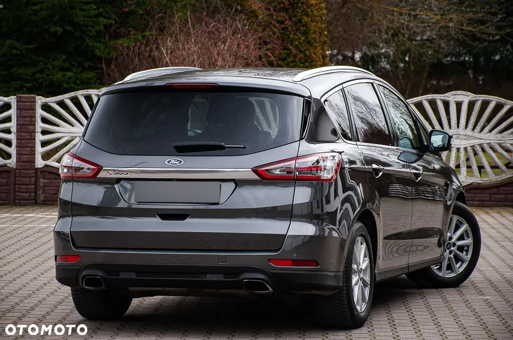 Ford S-Max 2.0 TDCi Titanium PowerShift - 15
