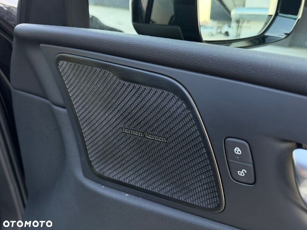 Volvo XC 60 B5 B AWD Plus Dark - 23