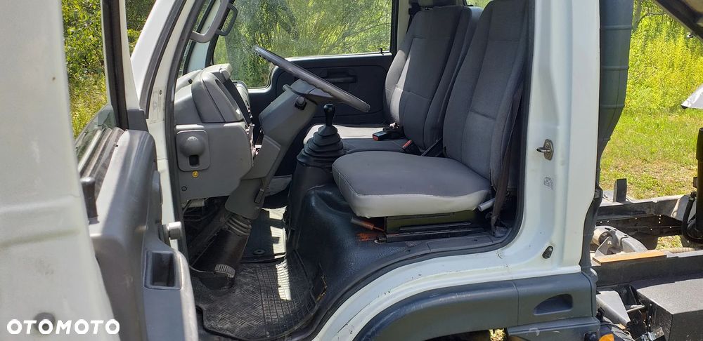 Nissan Cabstar - 12