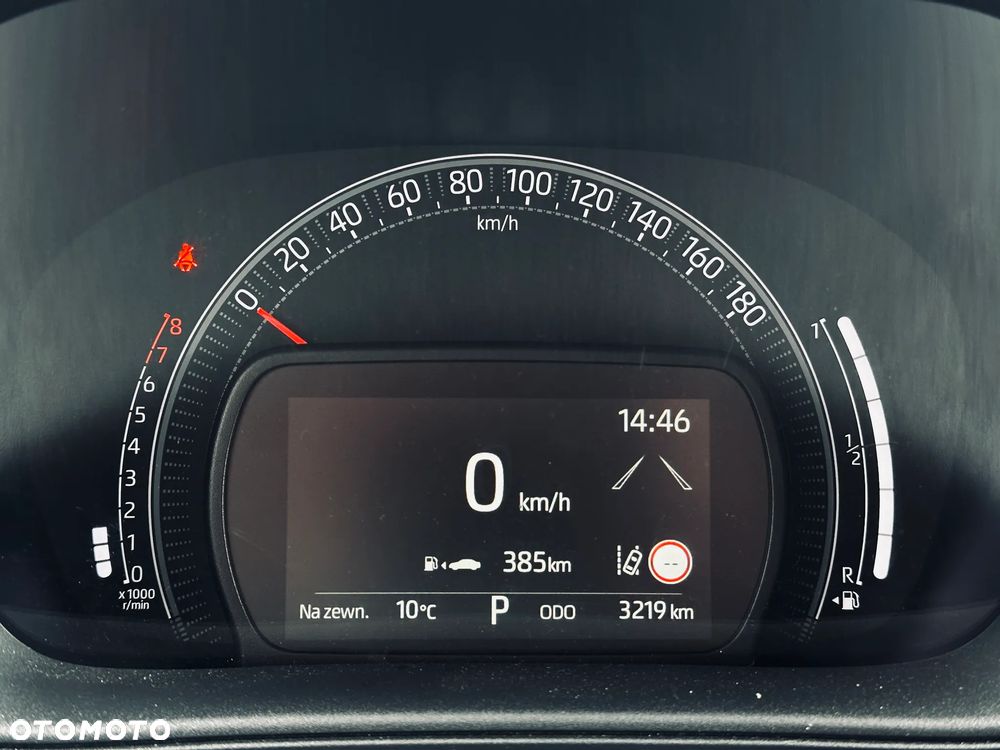Toyota Aygo X 1.0 VVT-i JBL CVT - 23