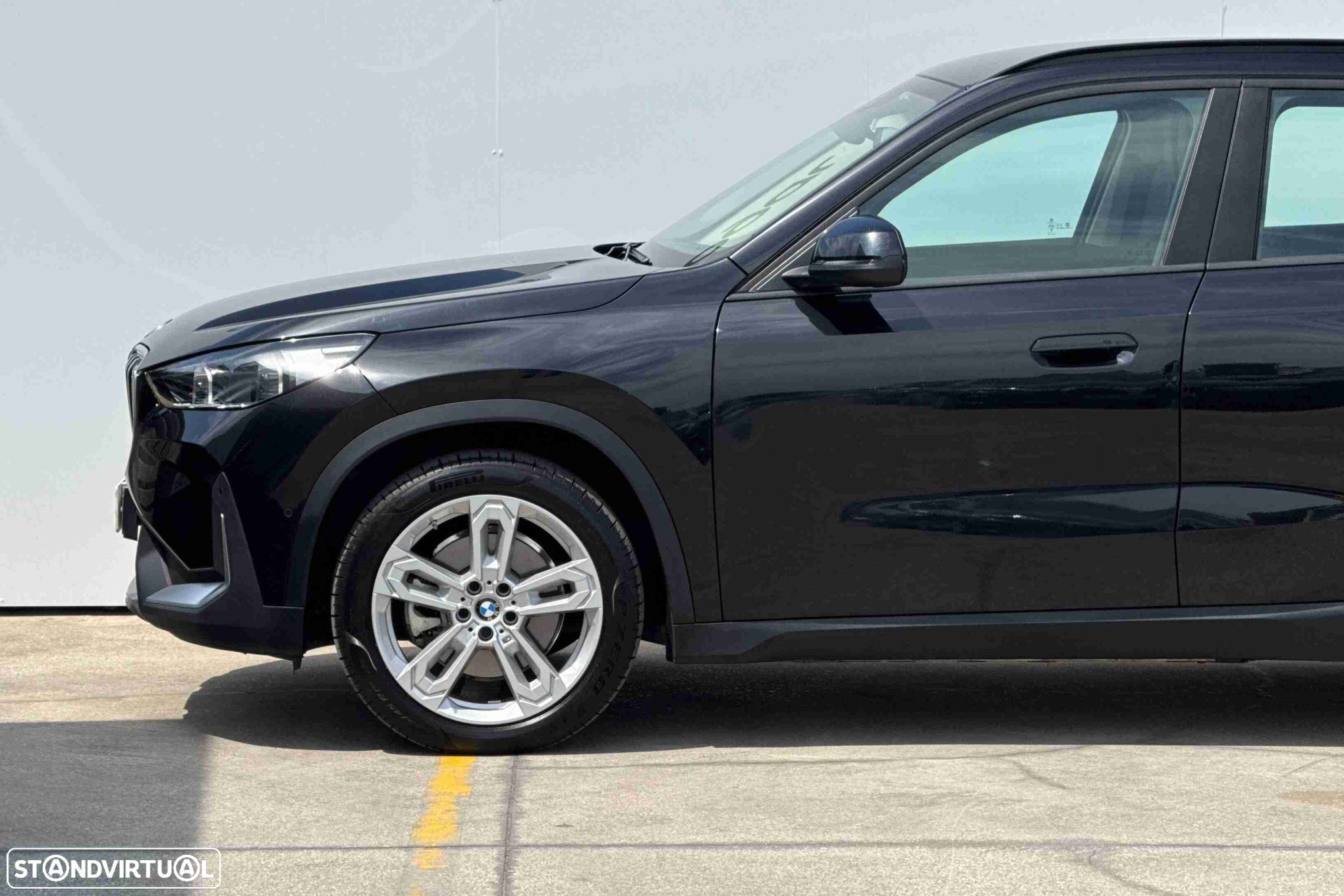 BMW iX1 xDrive30 - 2
