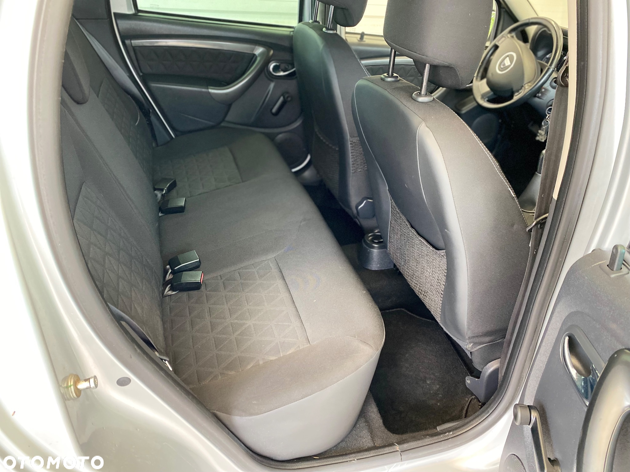 Dacia Duster 1.6 Laureate - 16