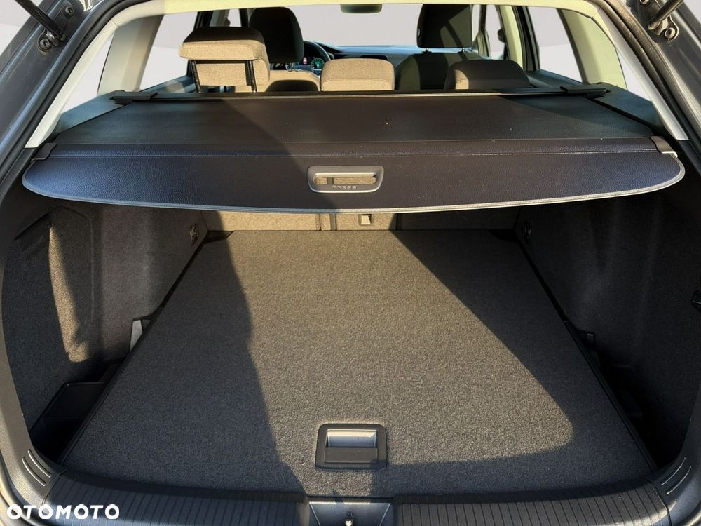 Volkswagen Golf 1.5 eTSI EVO Life DSG - 26