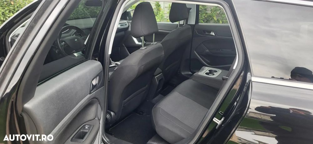 Peugeot 308 - 11